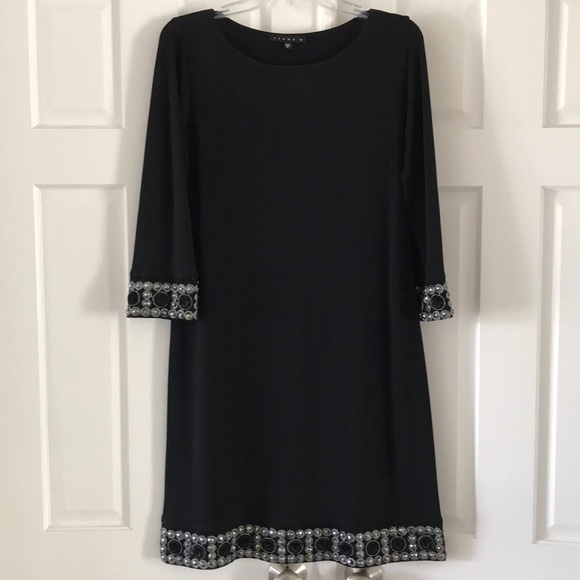 Tiana B Dresses & Skirts - Black 3/4 Sleeve Dress